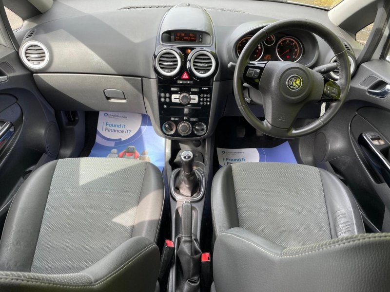 VAUXHALL CORSA