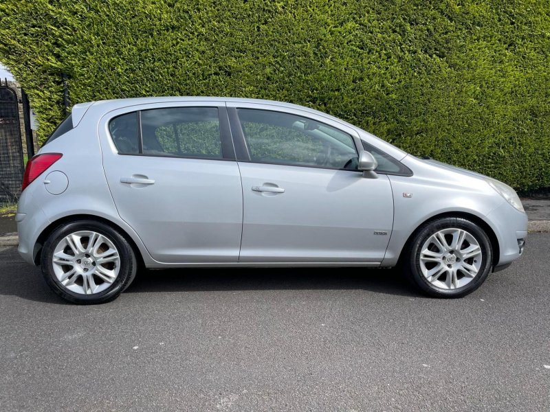 VAUXHALL CORSA