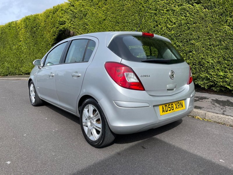VAUXHALL CORSA