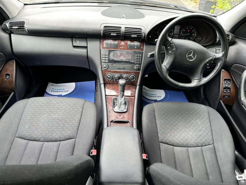 MERCEDES-BENZ C CLASS