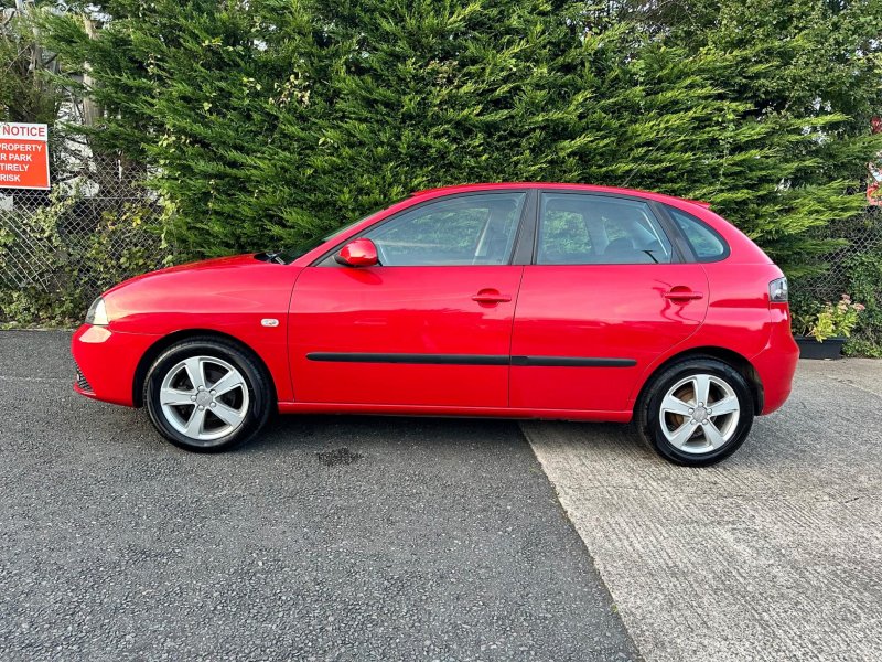 SEAT IBIZA