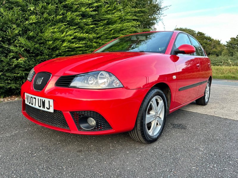 SEAT IBIZA