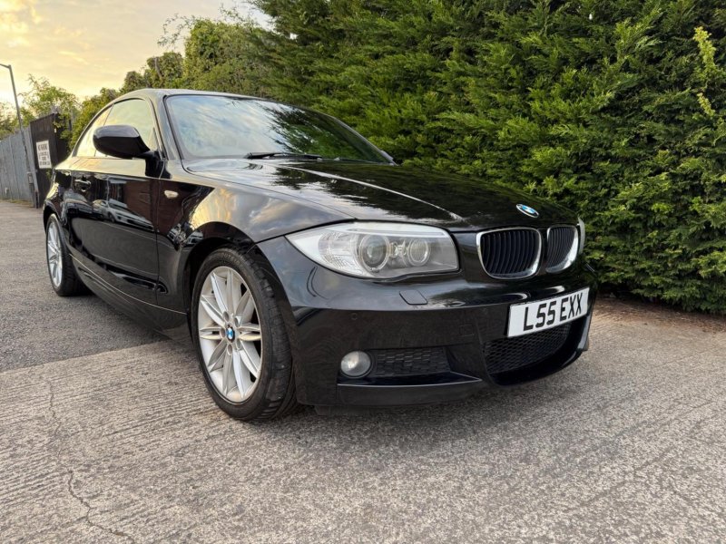 BMW 1 SERIES