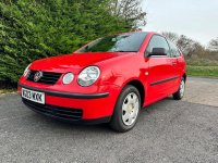 VOLKSWAGEN POLO