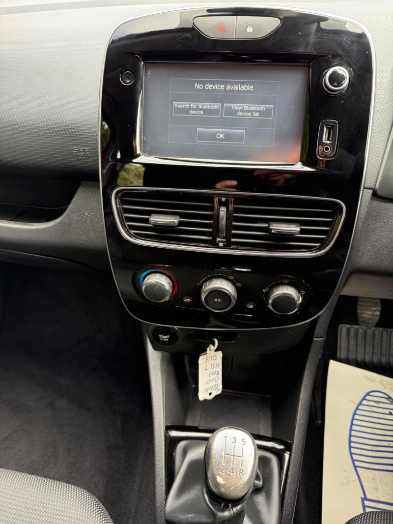 RENAULT CLIO