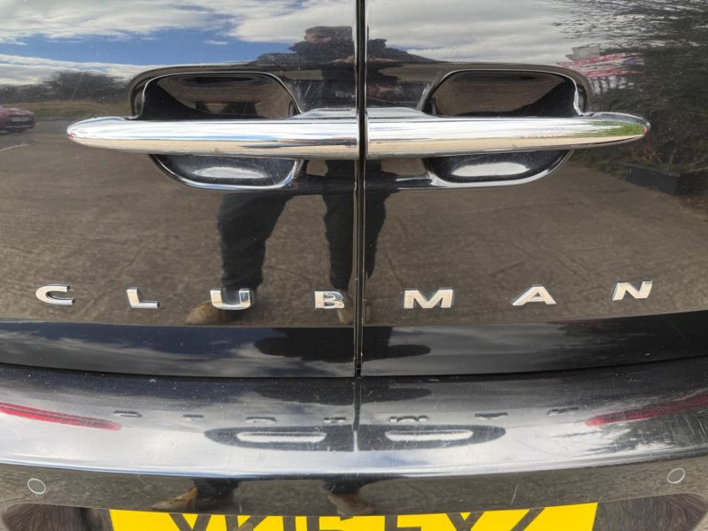 MINI CLUBMAN