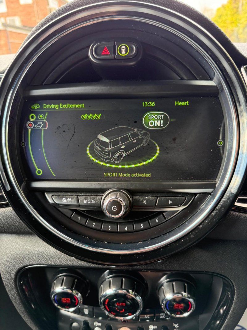 MINI CLUBMAN