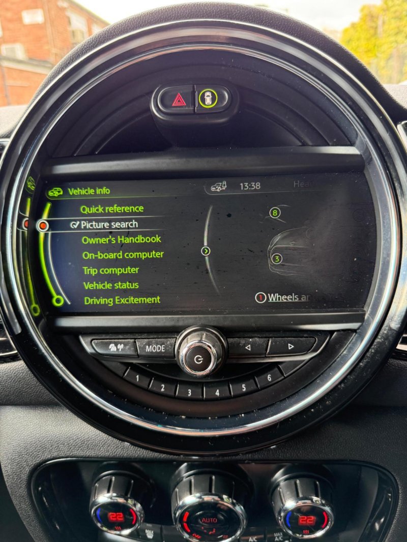 MINI CLUBMAN