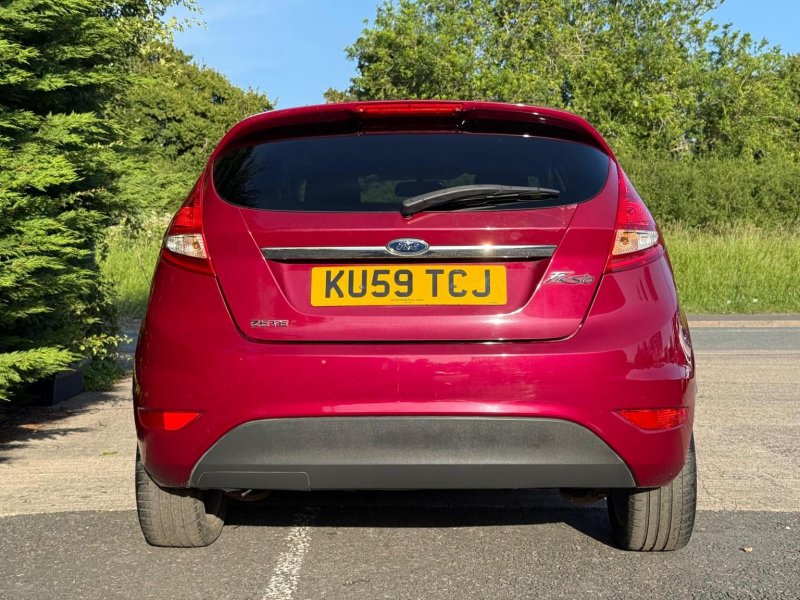FORD FIESTA