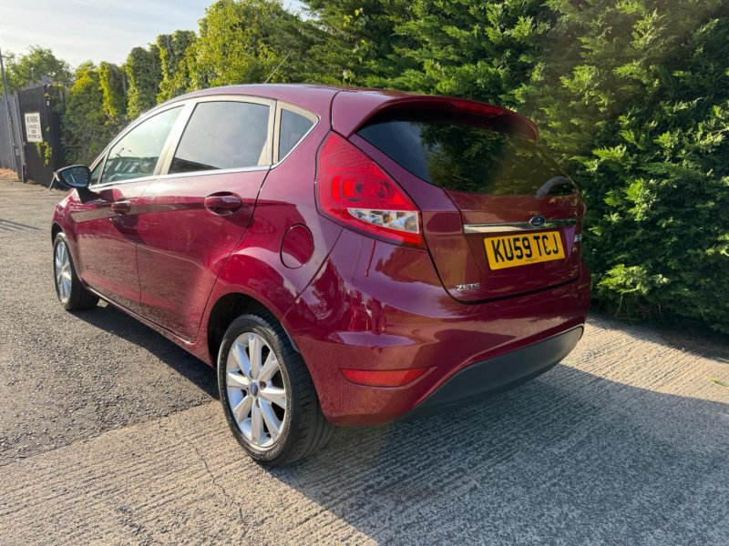 FORD FIESTA