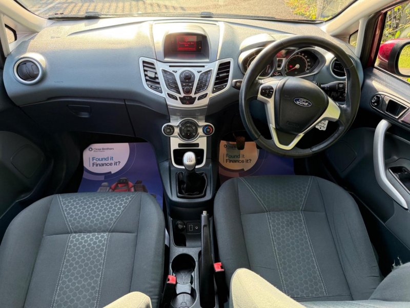 FORD FIESTA