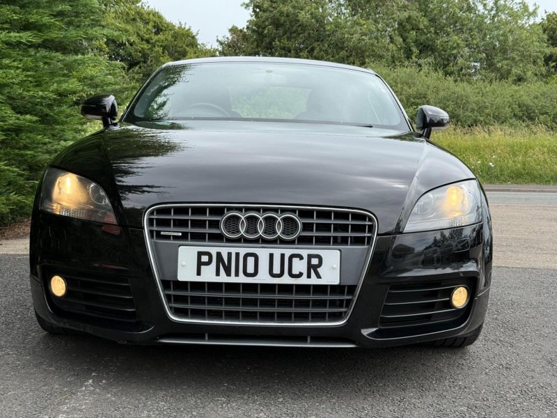 AUDI TT