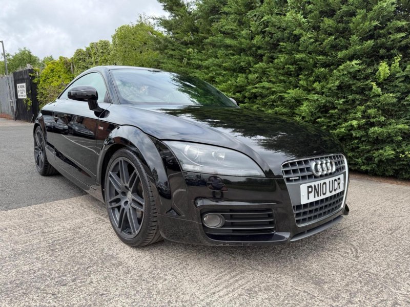 AUDI TT