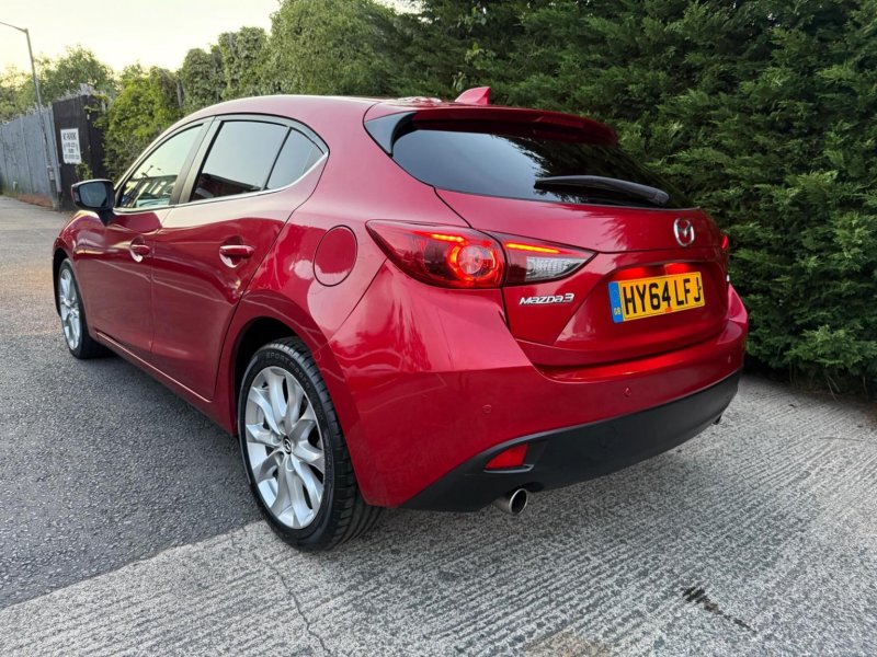 MAZDA MAZDA3