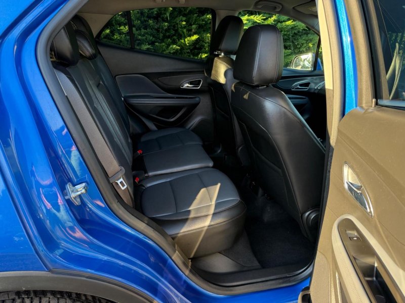 VAUXHALL MOKKA