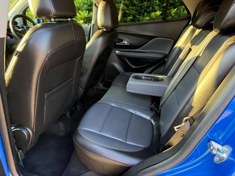 VAUXHALL MOKKA