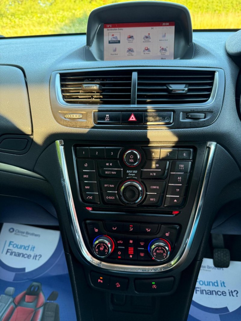 VAUXHALL MOKKA