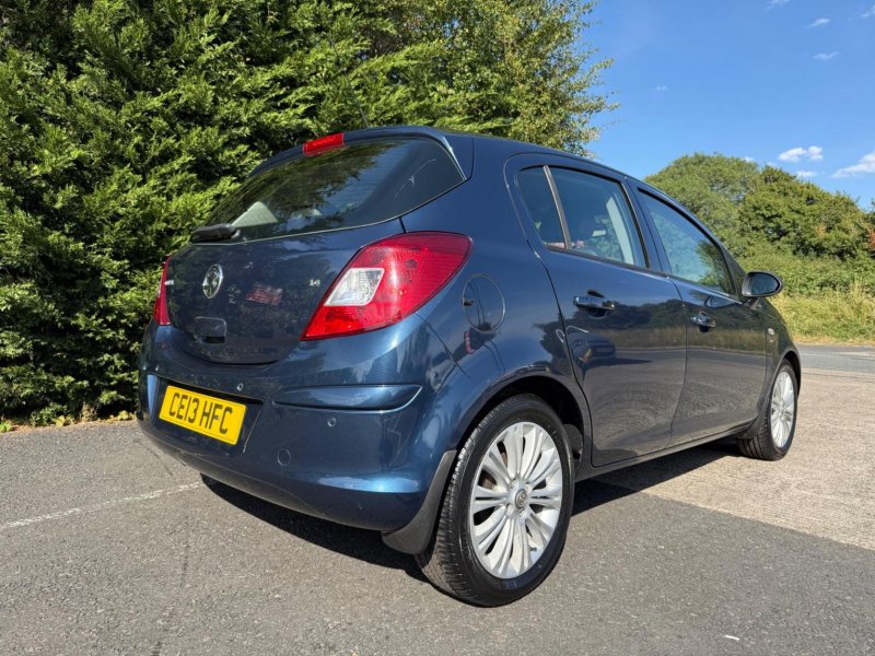 VAUXHALL CORSA