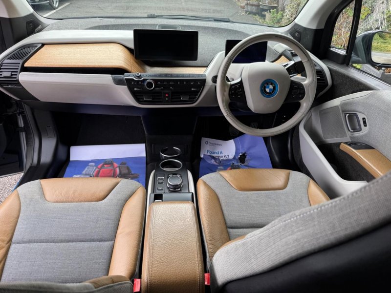 BMW I3