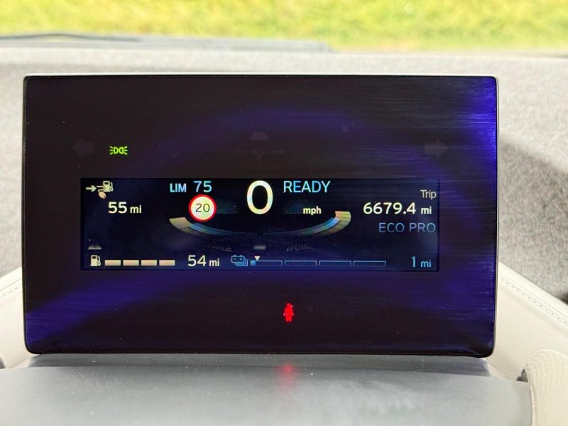 BMW I3
