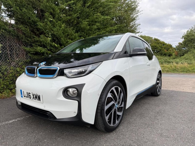 BMW I3